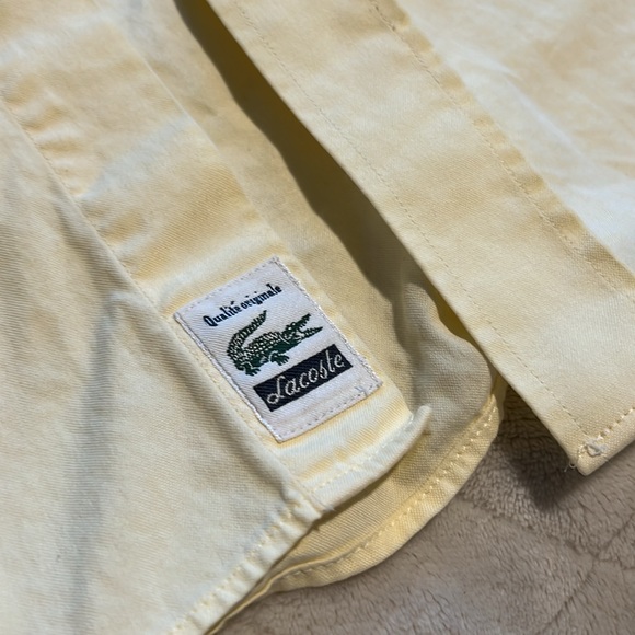 Lacoste men’s yellow 100% cotton button down shirt. Size Large - Picture 2 of 5